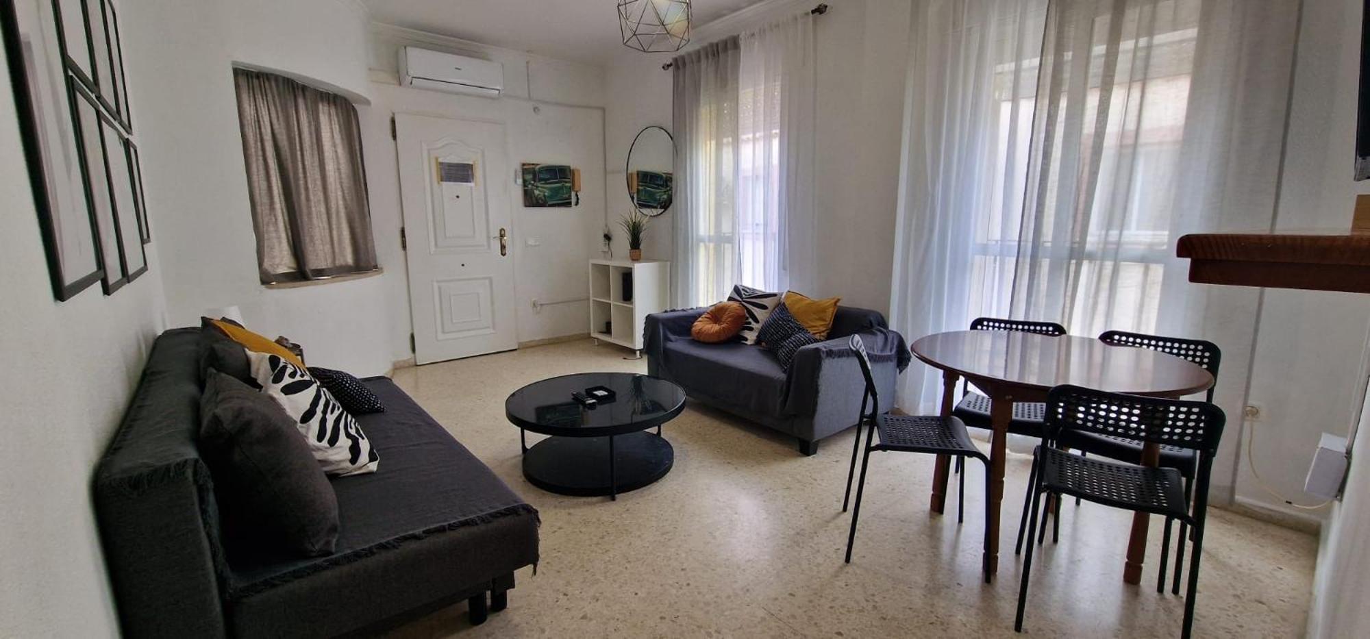Centrico Jerez Calle Tucan N17 *